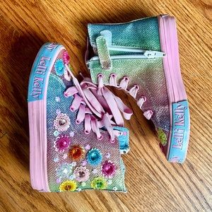 Lelli Kelly Flower High Tops, size 29, US size 11 kids
